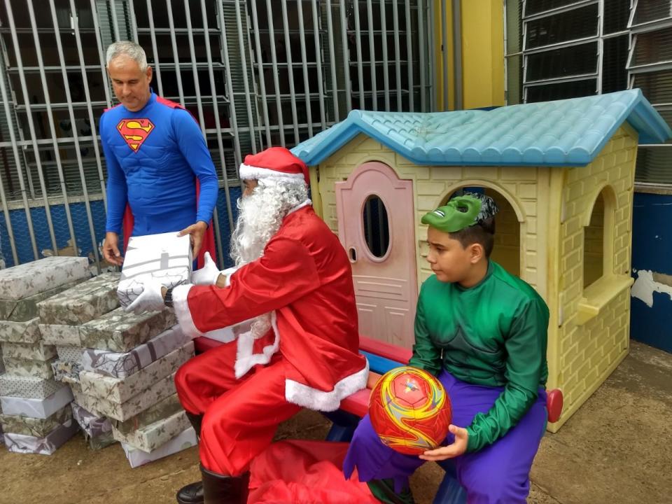 Foto 17 de 17 — Campanha do Grupo 'Por Mais Sorrisos' busca doações para realizar festa para crianças de Araraquara